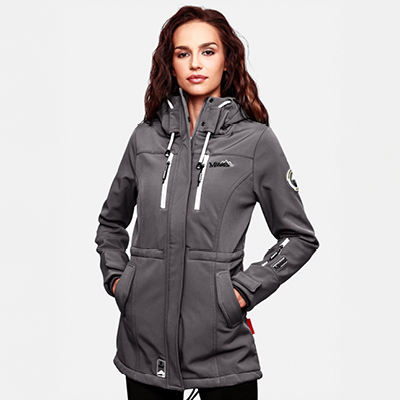 Damen Softshellparka Zimtzicke in leicht tailliertem Schnitt mit Schwalbenschwanz-Design, Gehschlitz und Kordelzug – gefüttert mit Fleece, ideal für kühle Herbst- und Frühlingstage